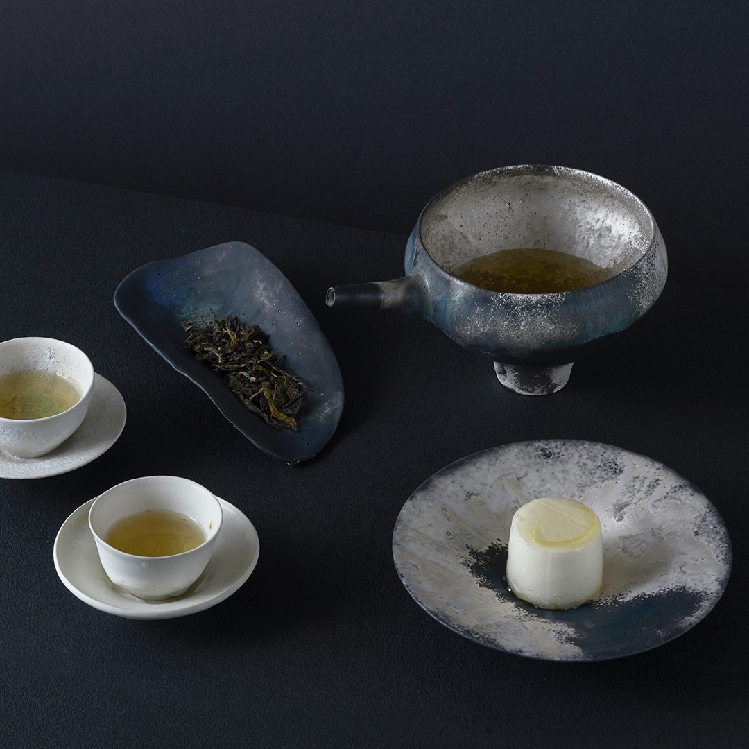 池田優子 × UN GRAIN × The Tea Company × KURO AMAHARE for g「銀花と茶」｜お知らせ一覧｜雨晴